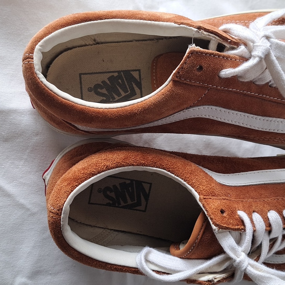 Vans Men's Tan Suede Sneakers - Picture 5 of 7